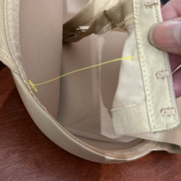 CACIQUE 44H Women Bra Plus Size Underwire Tan 4 Row Hooks New - Picture 4 of 9